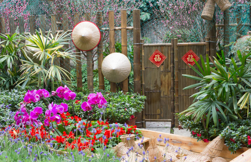 bamboo-doors-hats-chinese-garden